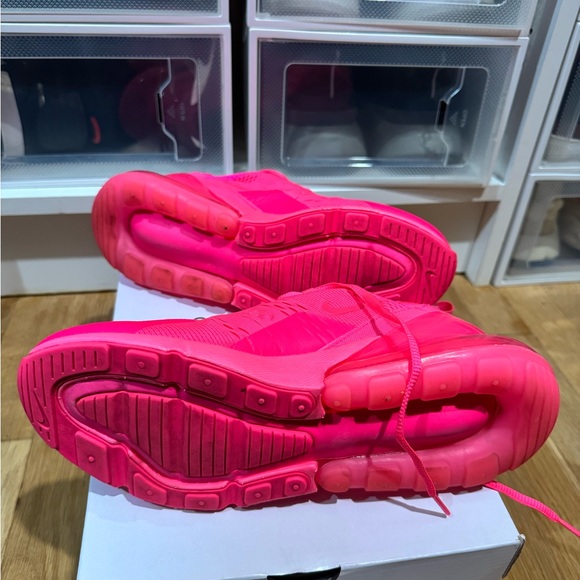 Nike Air Max 270 - Picture 4 of 5